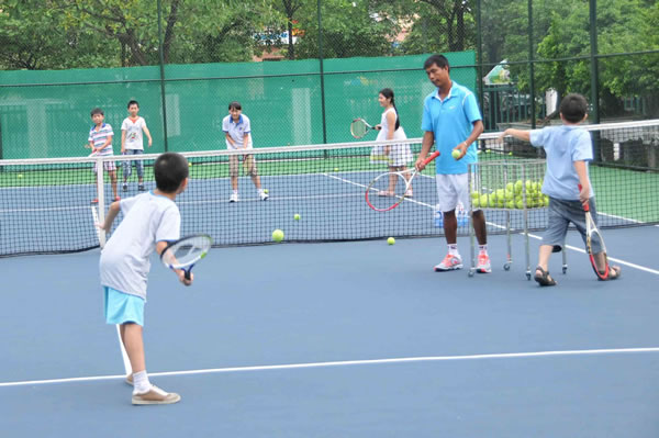 KHOÁ HỌC TENIS CƠ BẢN