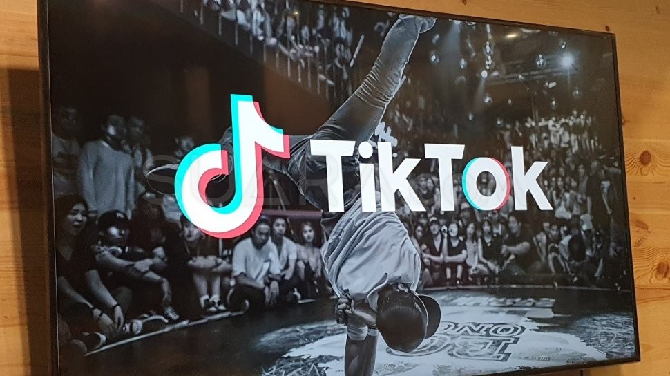 KhOÁ HỌC NHẢY TIK TOK