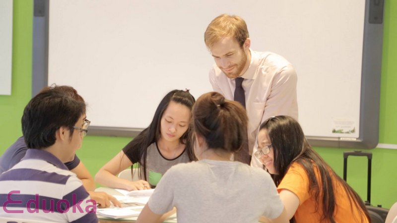 Giới thiệu về lớp Học Ngoại Ngữ