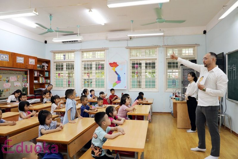 Học offline tại trung tâm ngoại ngữ