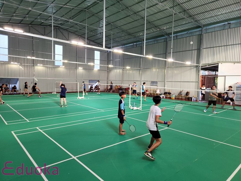 Sân cầu lông quận 9