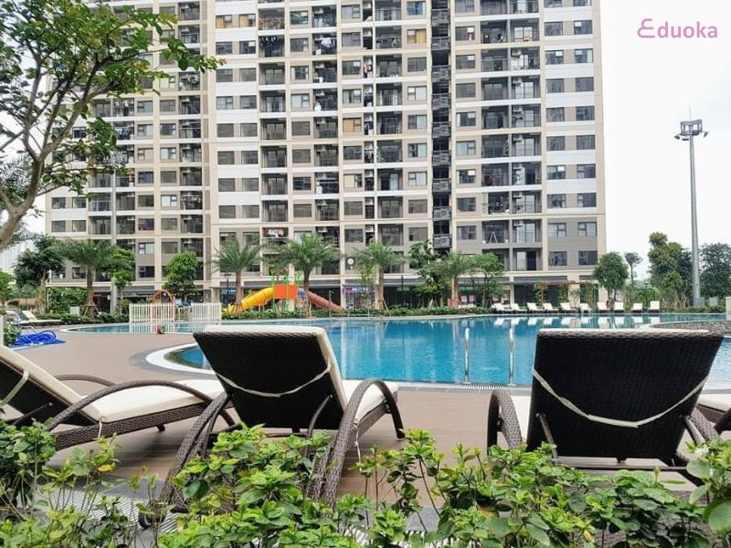 Tiện Ích Tại Hồ Bơi Khu S1 Vinhomes