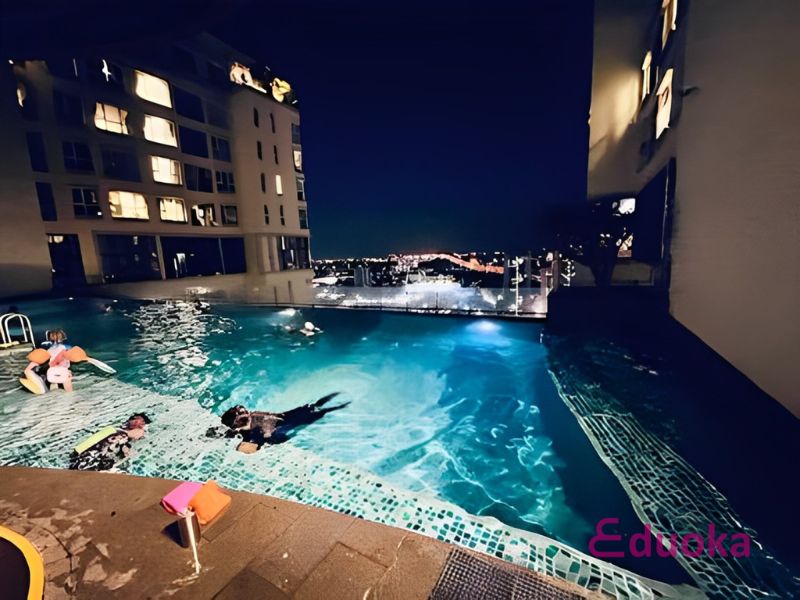 Tiện ích tại Hồ bơi Golden Star