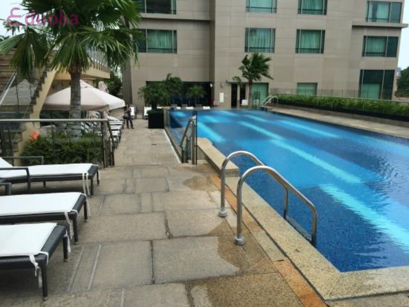 Lợi ích tại Hồ bơi Khách sạn InterContinental