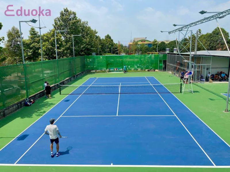 Đánh giá của khách hàng về sân tennis khu trung tâm hành chính huyện Bình Chánh