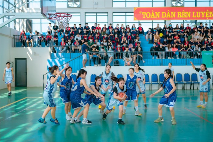Lớp Học Bóng Rổ Kèm Riêng 1:1