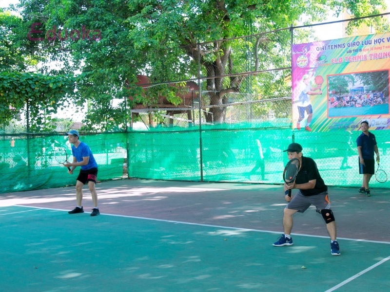 Chi phí tham gia khóa học tennis quận Bình Tân