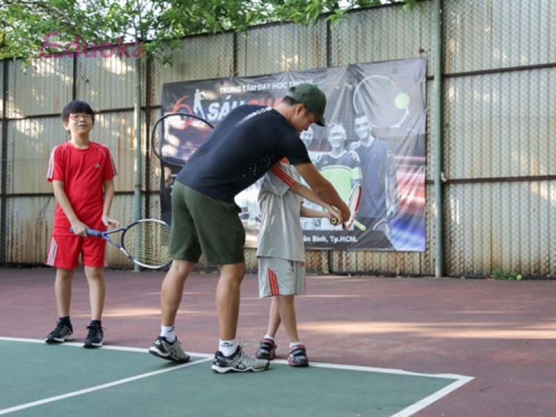 Các khóa học tennis huyện Nhà Bè