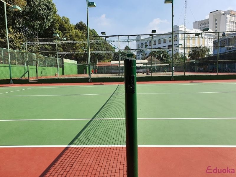 Sân Tennis Nhà thi đấu Quân khu 7