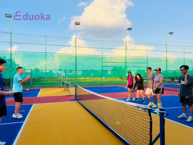 Sân Tennis Thạnh Xuân Quận 12